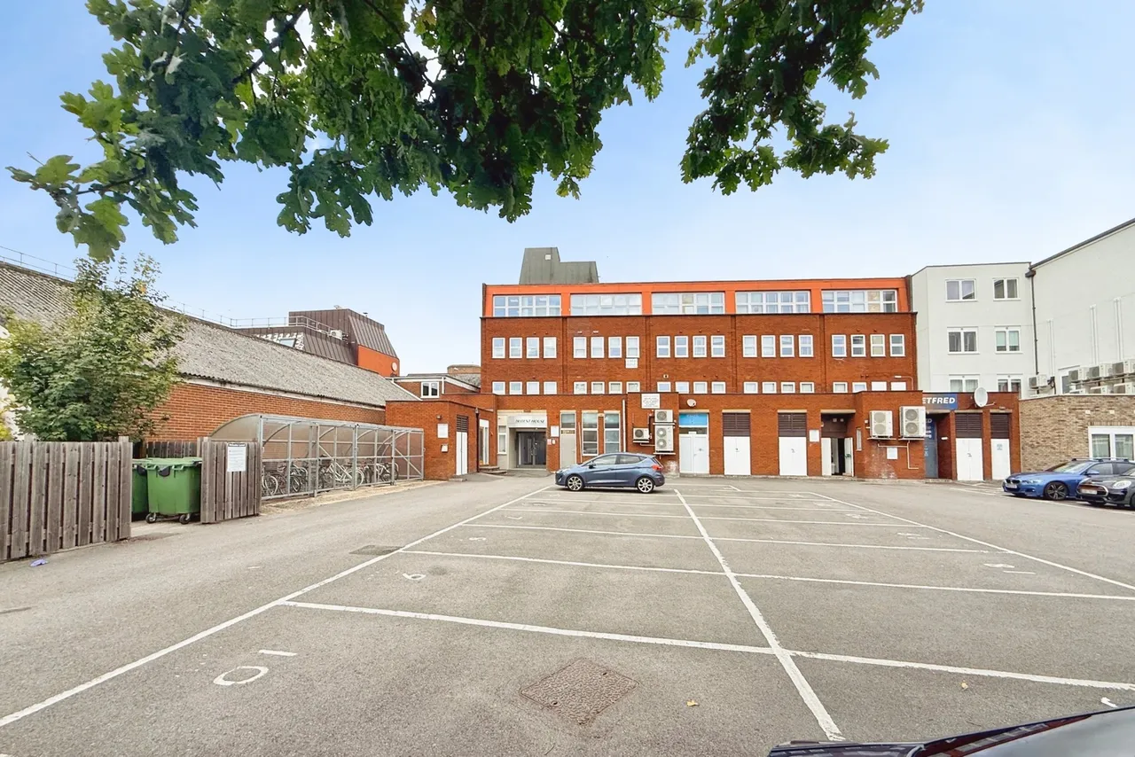 1 bed flat for sale, Victoria Road, Farnborough, GU14