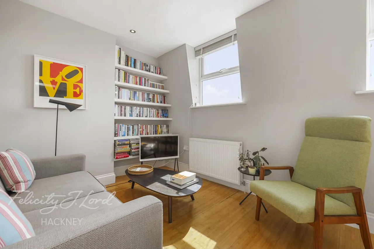 1 bed flat for sale, Brooksbys Walk, London