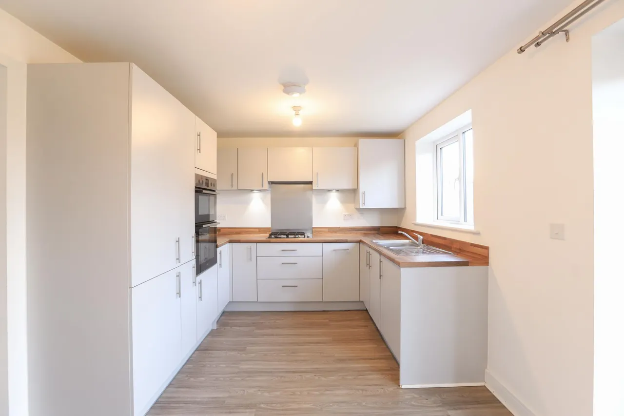 Beaminster Avenue, Preston, PR4, photo 2
