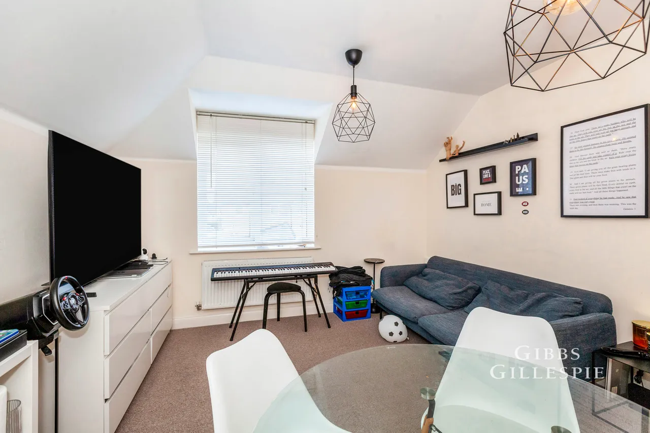 Gray House, Bells Hill Green Fees Apply, SL2, photo 5