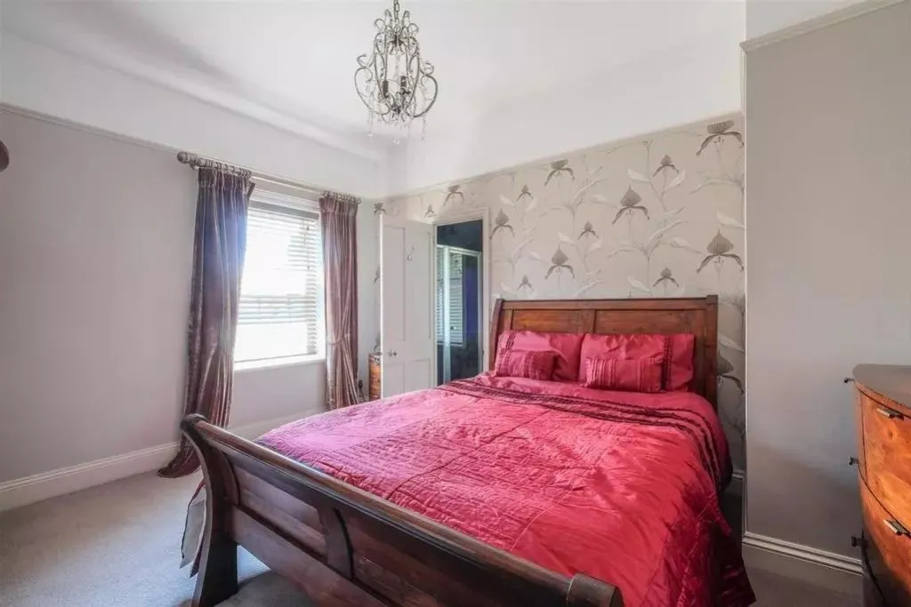 Lightcliffe Road, Brighouse, HD6, photo 20