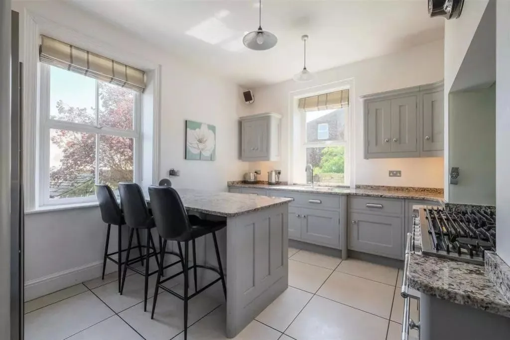 Lightcliffe Road, Brighouse, HD6, photo 9