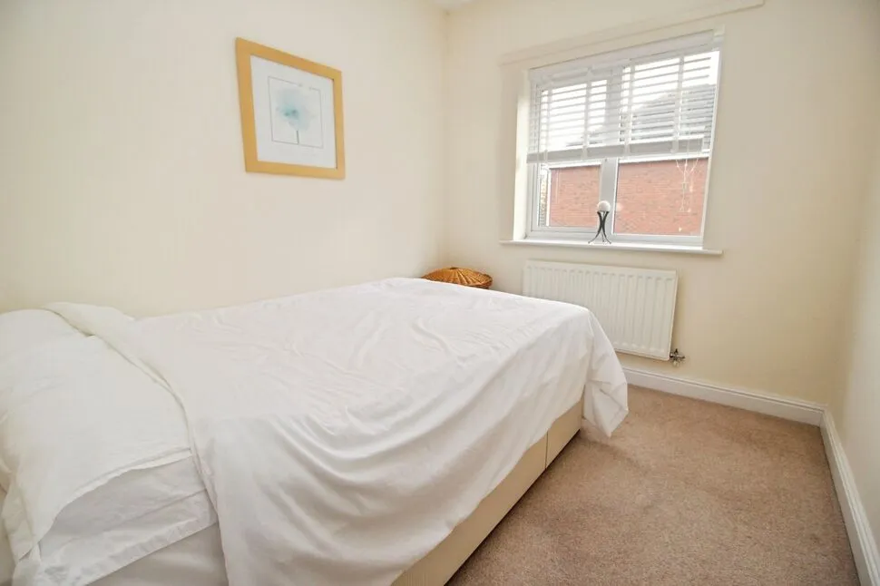 Miles Close, Pill, Bristol, BS20, photo 10