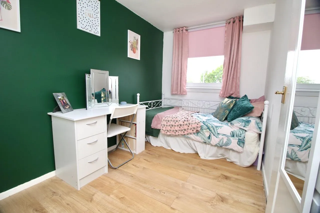 Skye Court, Ravenswood, Cumbernauld, G67 1PA, photo 11