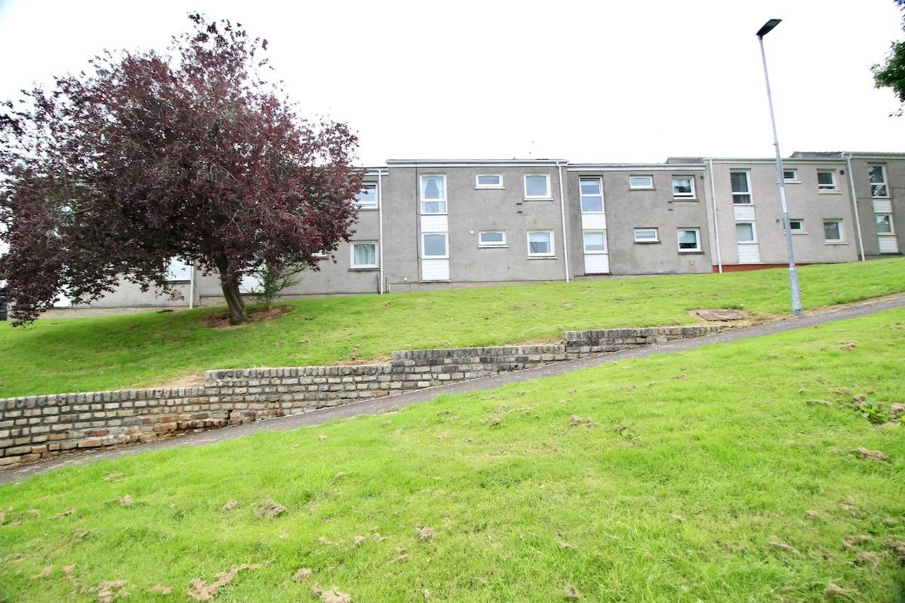 2 bed house for sale — Skye Court, Ravenswood, Cumbernauld, G67 1PA