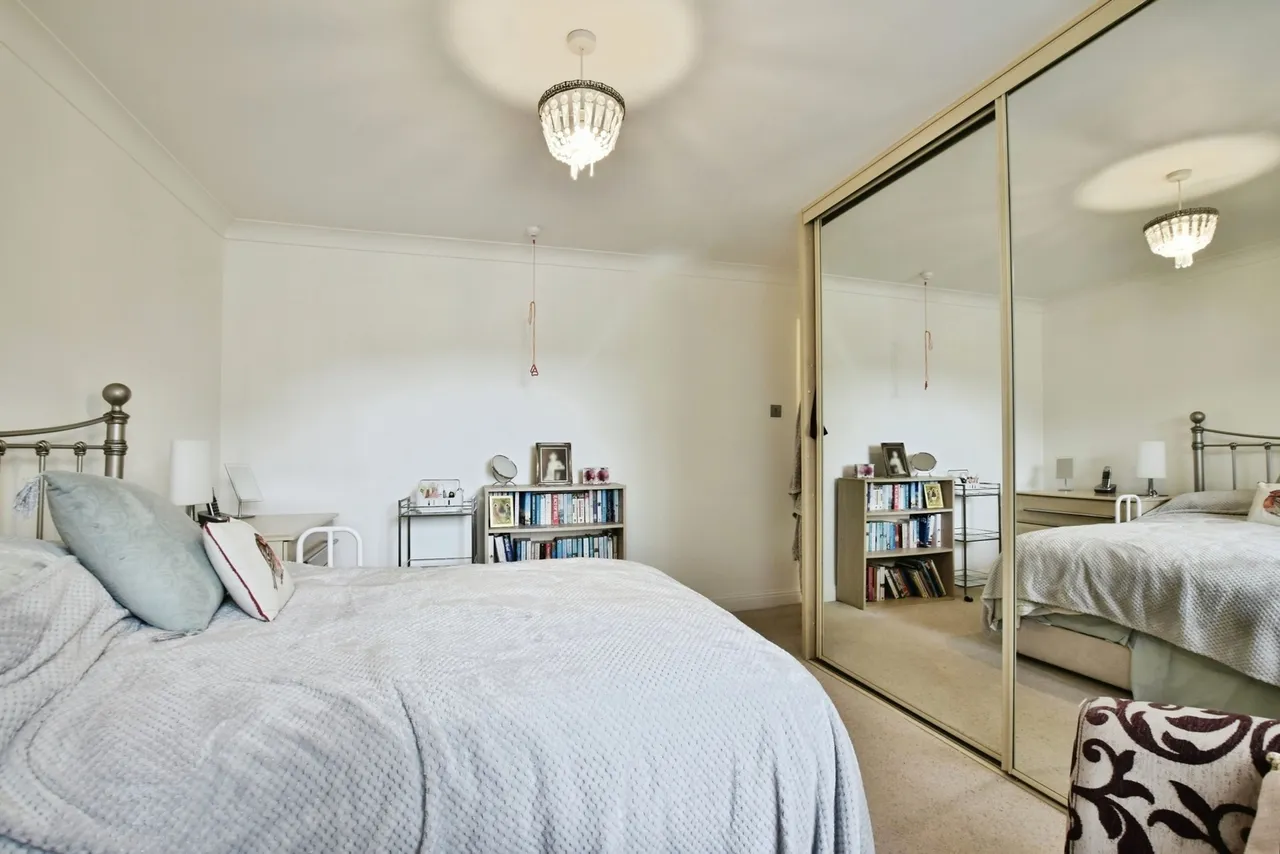 Woodacres Court, Wilmslow, Cheshire, SK9, photo 8