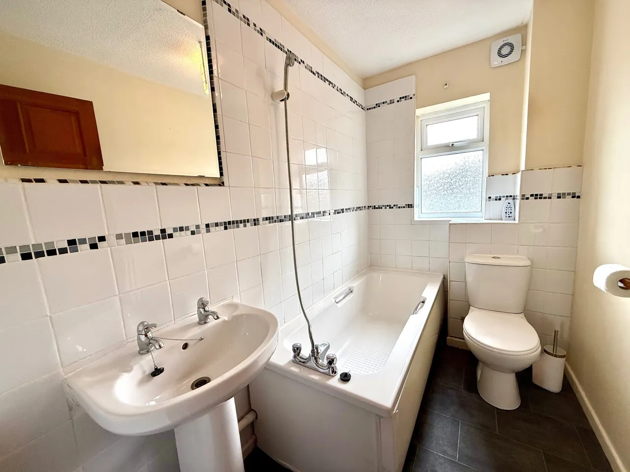 Constable Road, Swindon, Wiltshire, SN2 7JF, photo 7