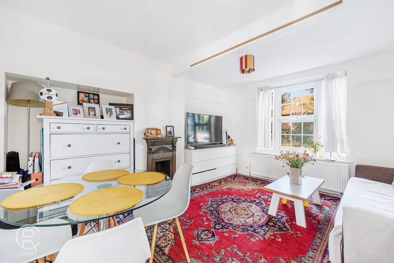 Hall Drive, Hanwell, London, W7 1AB, photo 2