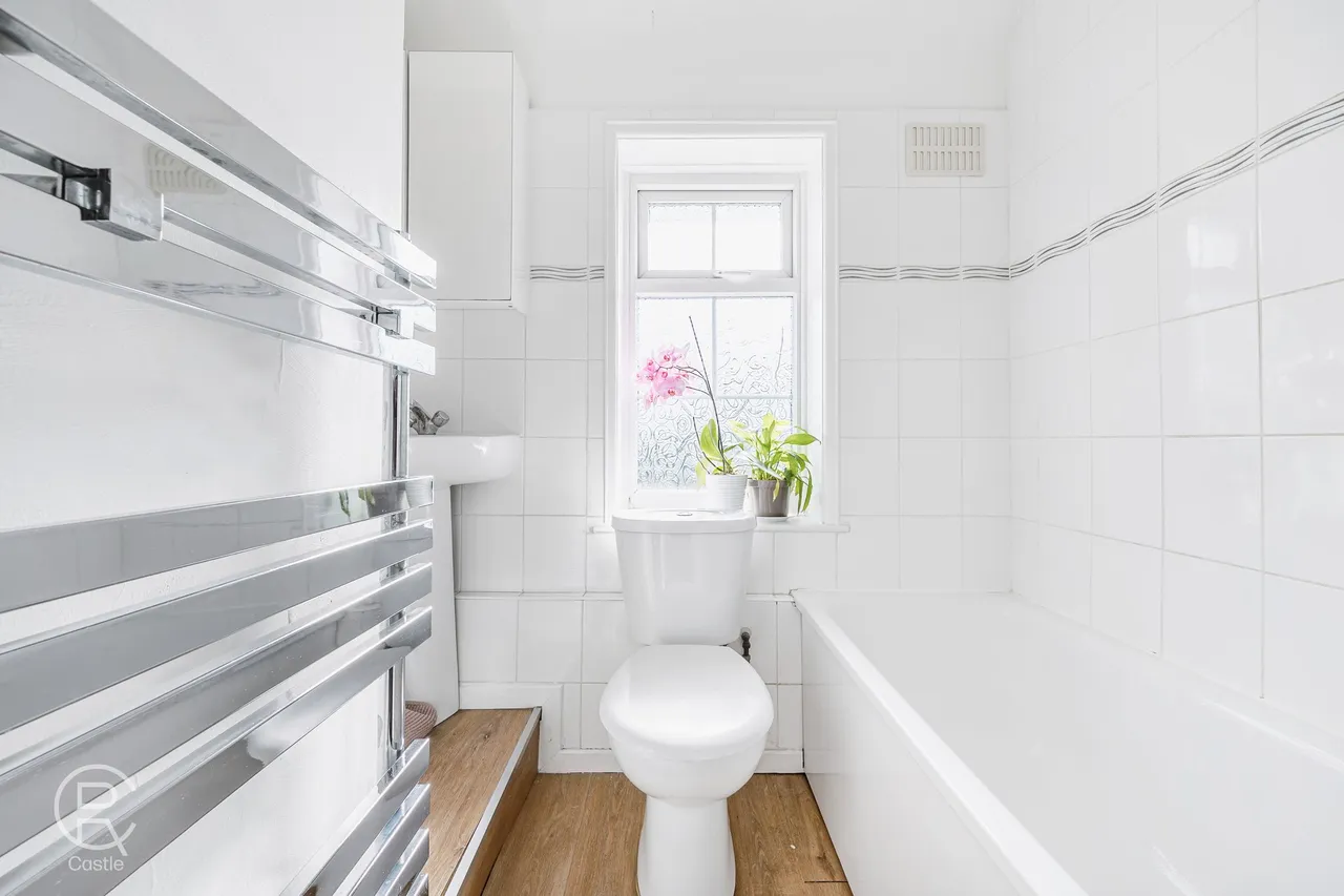 Hall Drive, Hanwell, London, W7 1AB, photo 8