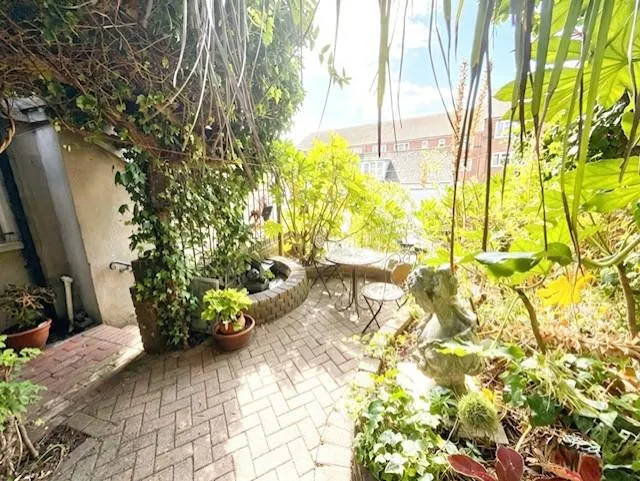 Enys Road, Eastbourne, BN21, photo 37