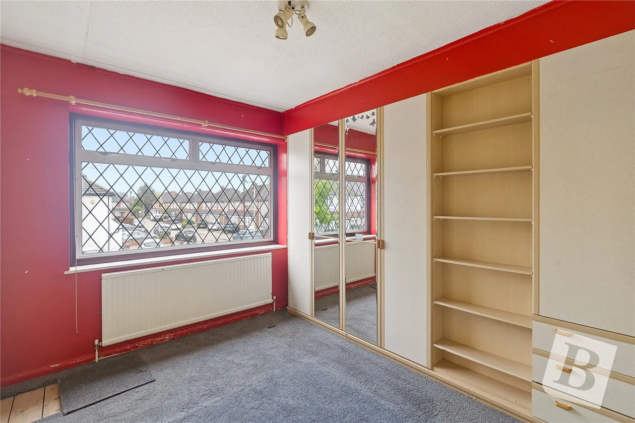 Dover Close, Romford, RM5, photo 7
