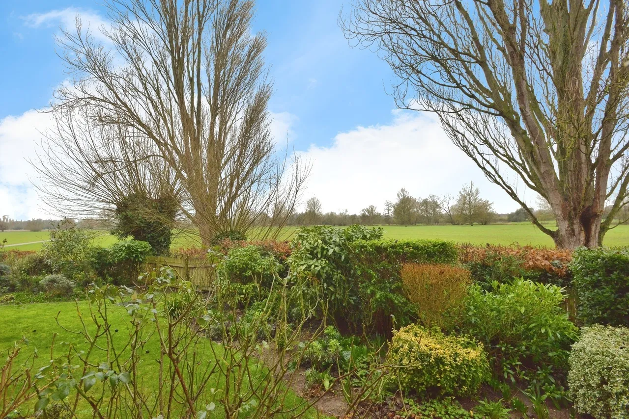 Willow Lane, Stony Stratford, MK11, photo 17