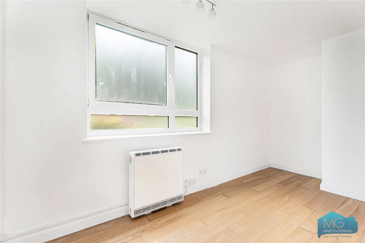 Noblefield Heights, East Finchley, N2, photo 10