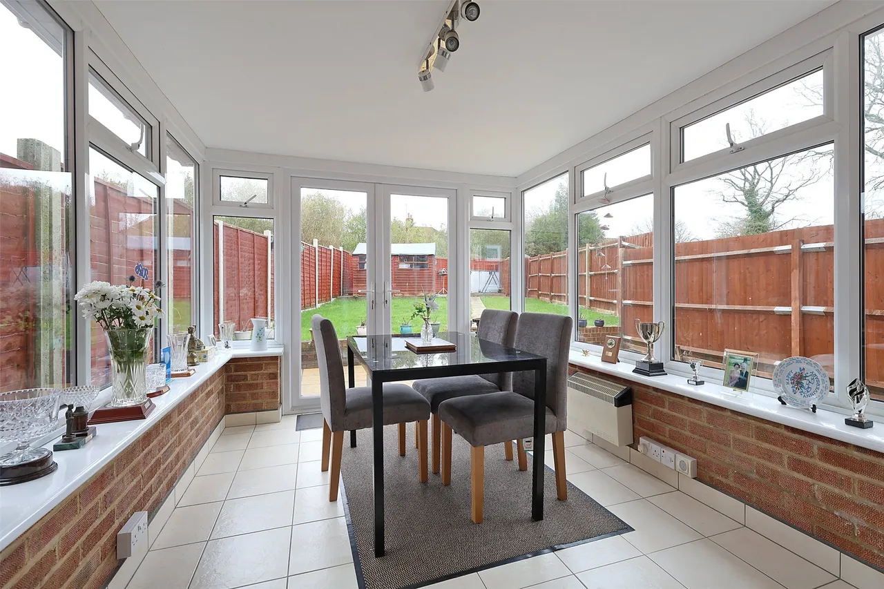 Wolfs Wood, Hurst Green, RH8, photo 3