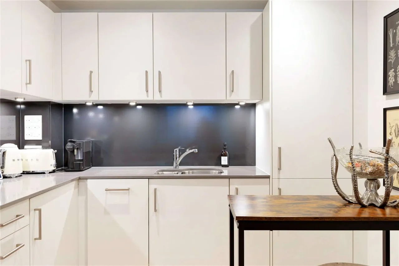 Palmer Road, London, SW11, photo 9