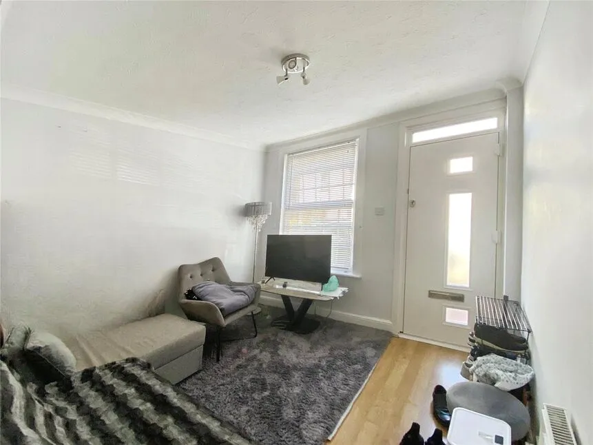Estcourt Road, Watford, Hertfordshire, WD17, photo 2