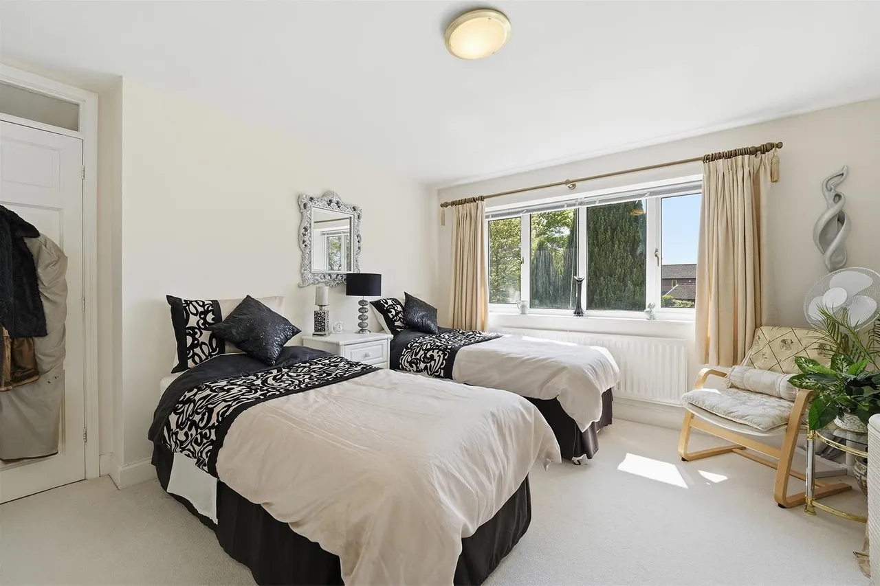 Carnoustie Drive, Tytherington, photo 17