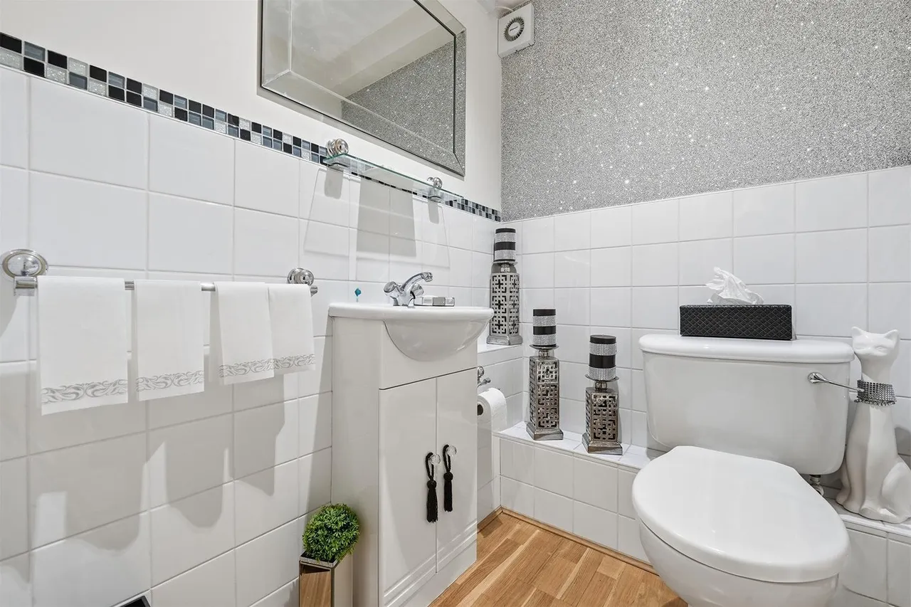 Carnoustie Drive, Tytherington, photo 7