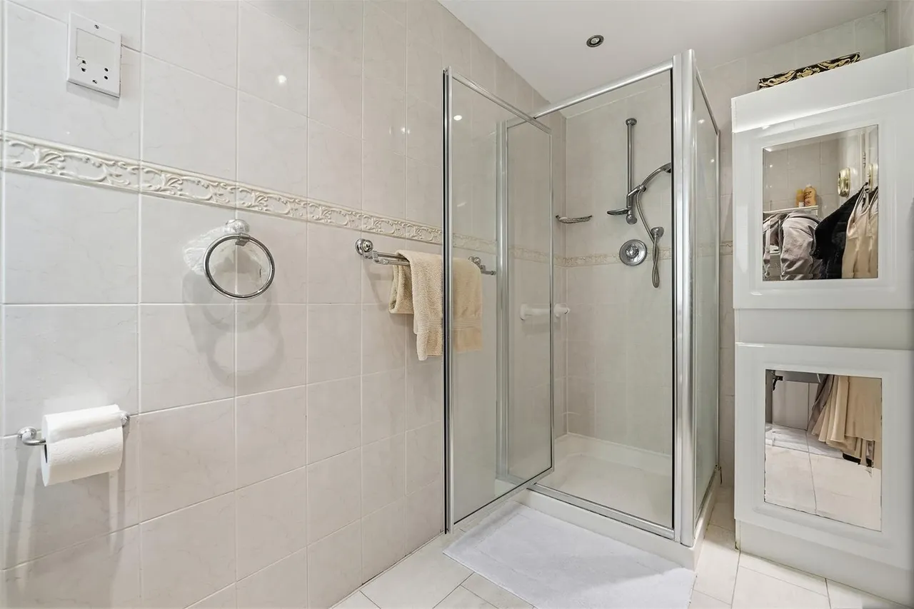 Carnoustie Drive, Tytherington, photo 15
