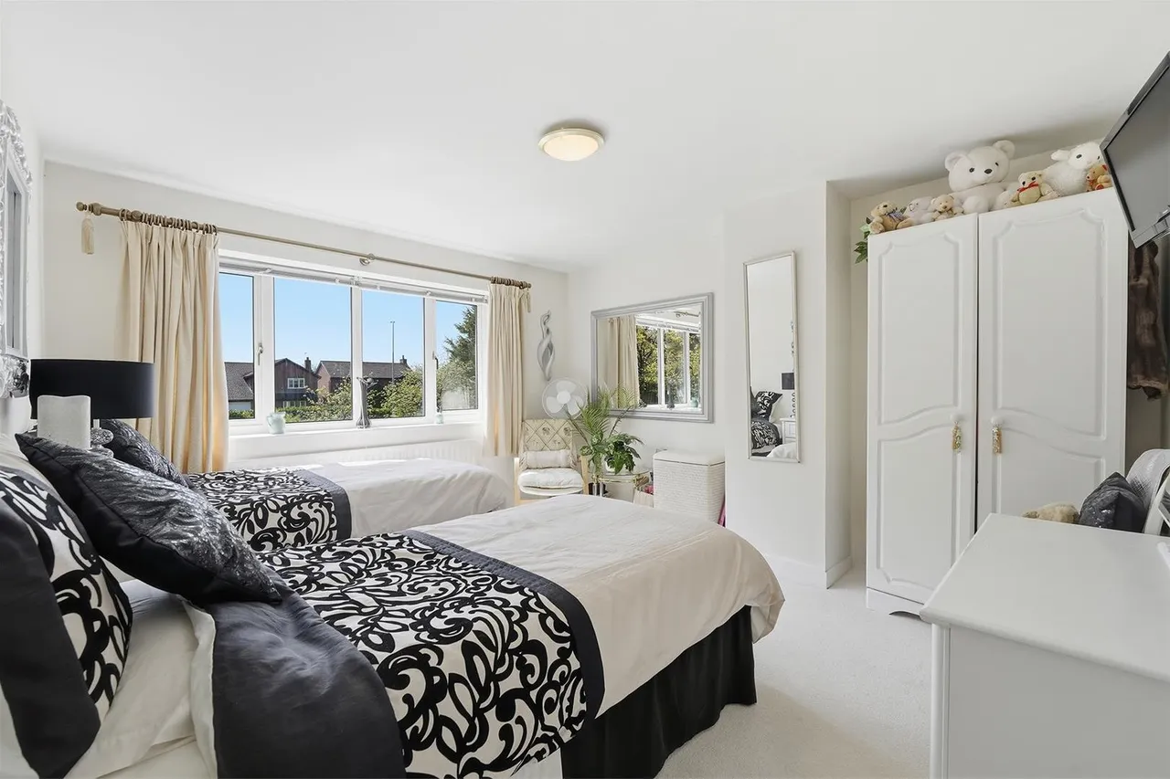 Carnoustie Drive, Tytherington, photo 16