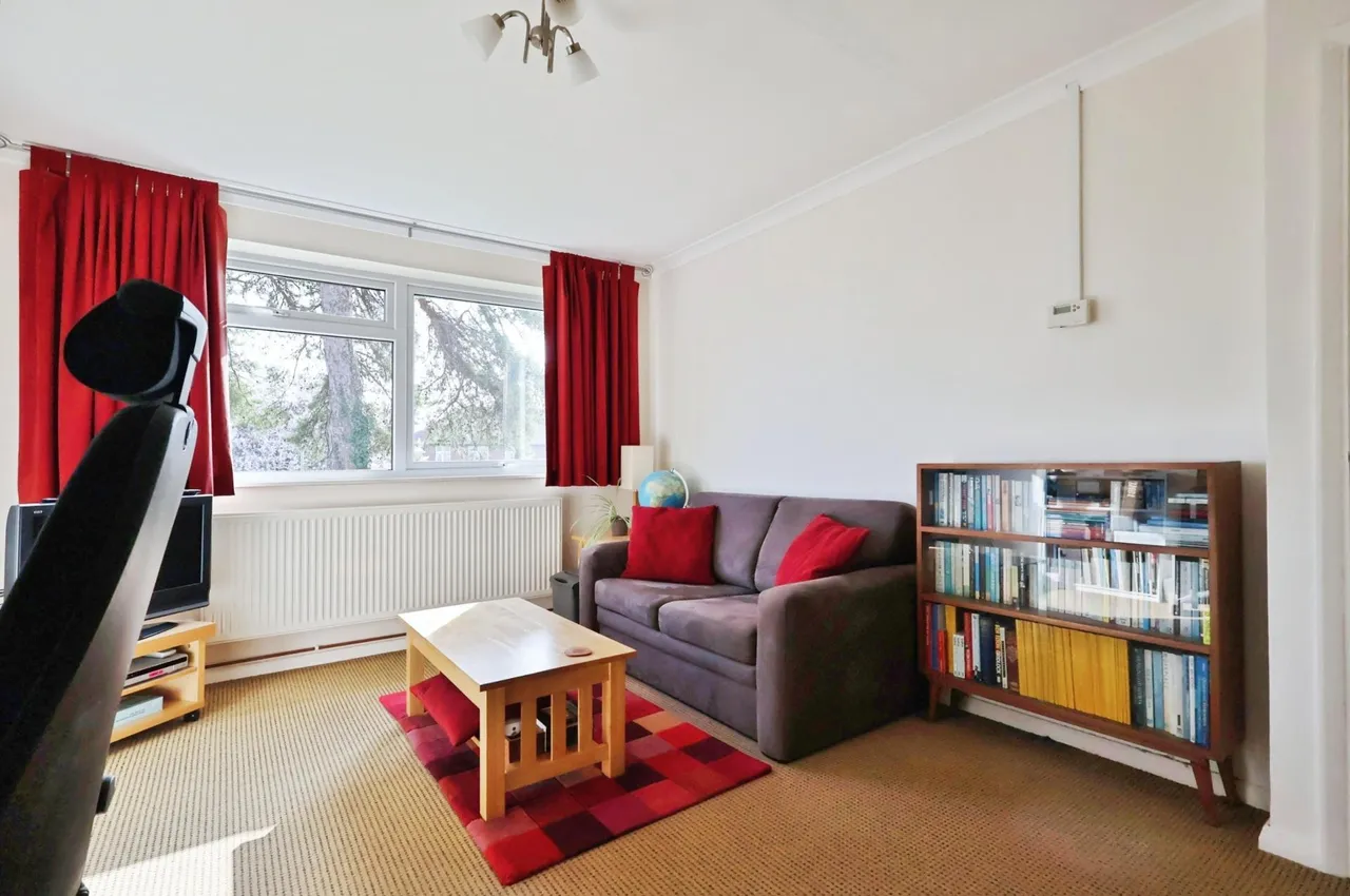 Hartland Court, Gaping Lane, Hitchin, photo 10