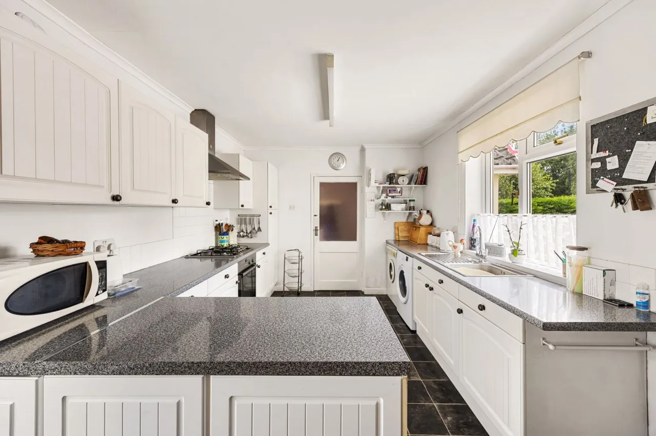 Station Road, Congresbury, BS49, photo 4