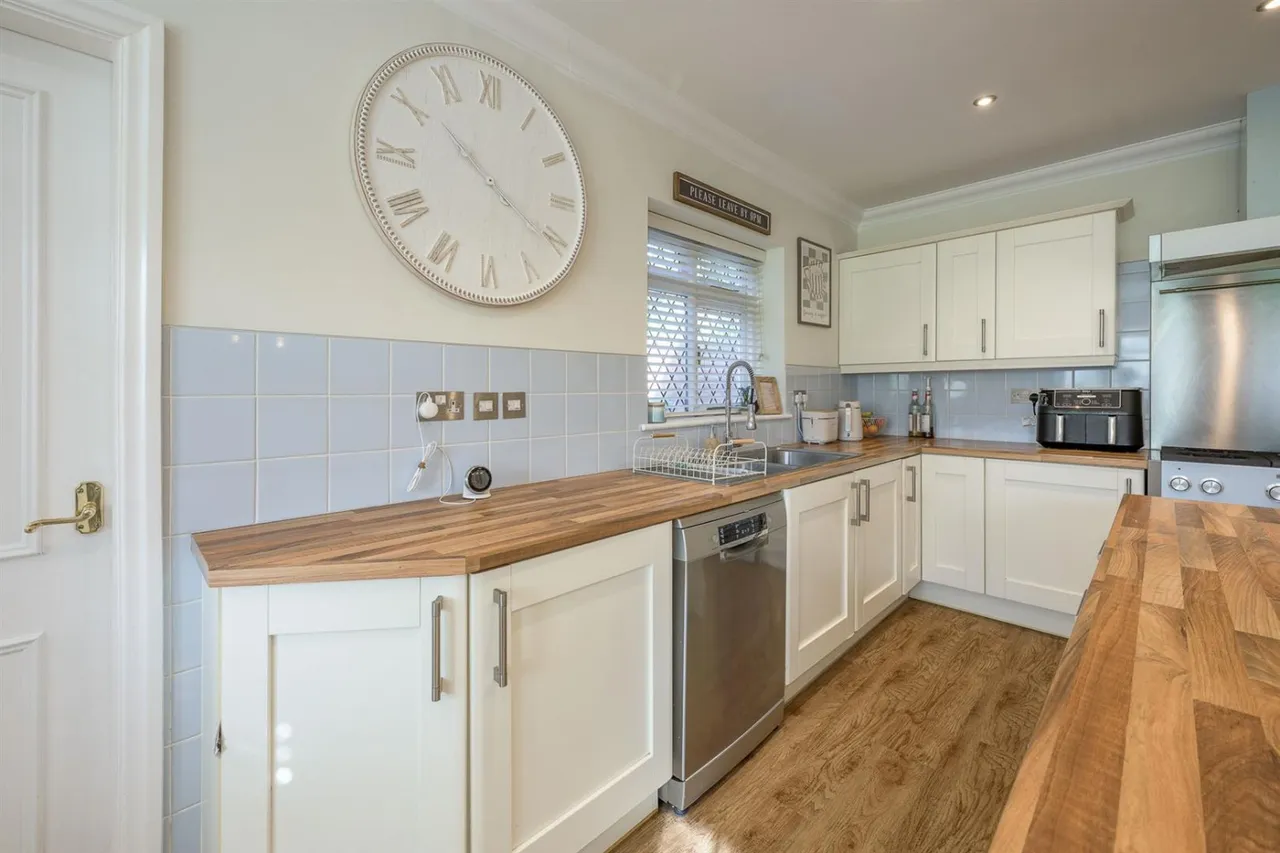 Hyperion Road, Stourton, DY7, photo 26