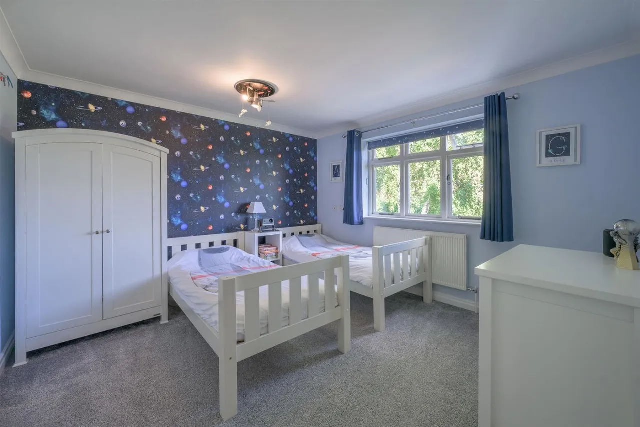 Hyperion Road, Stourton, DY7, photo 9
