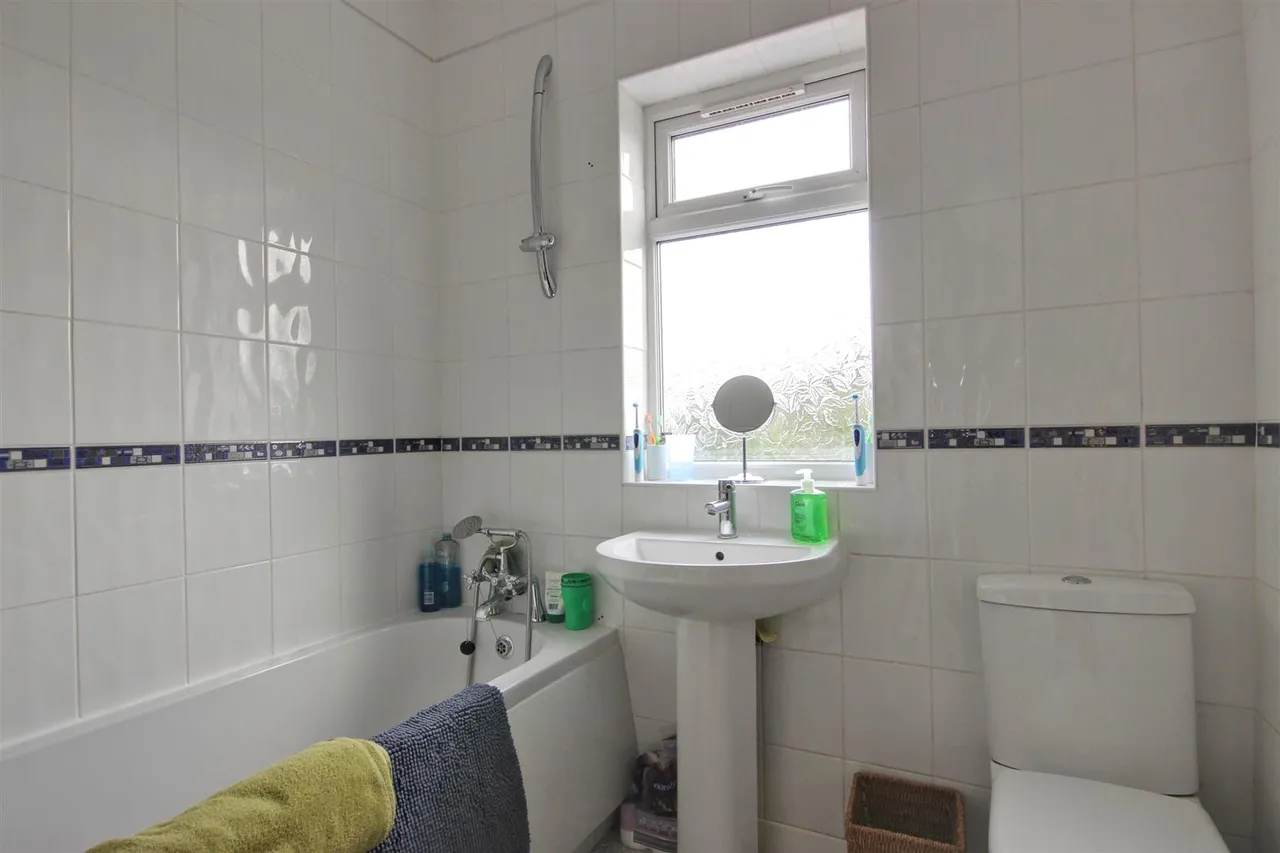 Desmond Avenue, Hull, photo 14