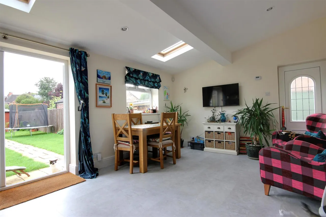 Desmond Avenue, Hull, photo 5