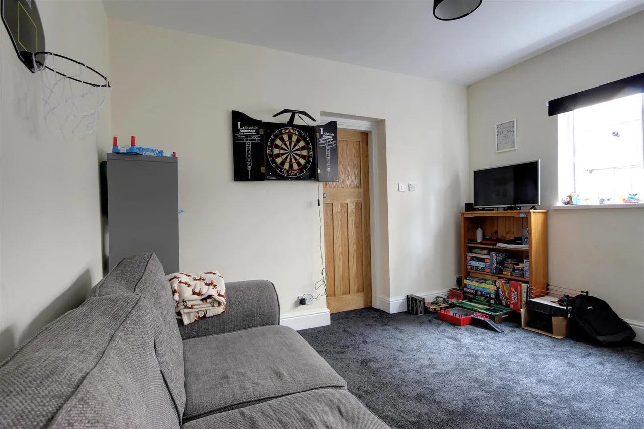 Desmond Avenue, Hull, photo 9