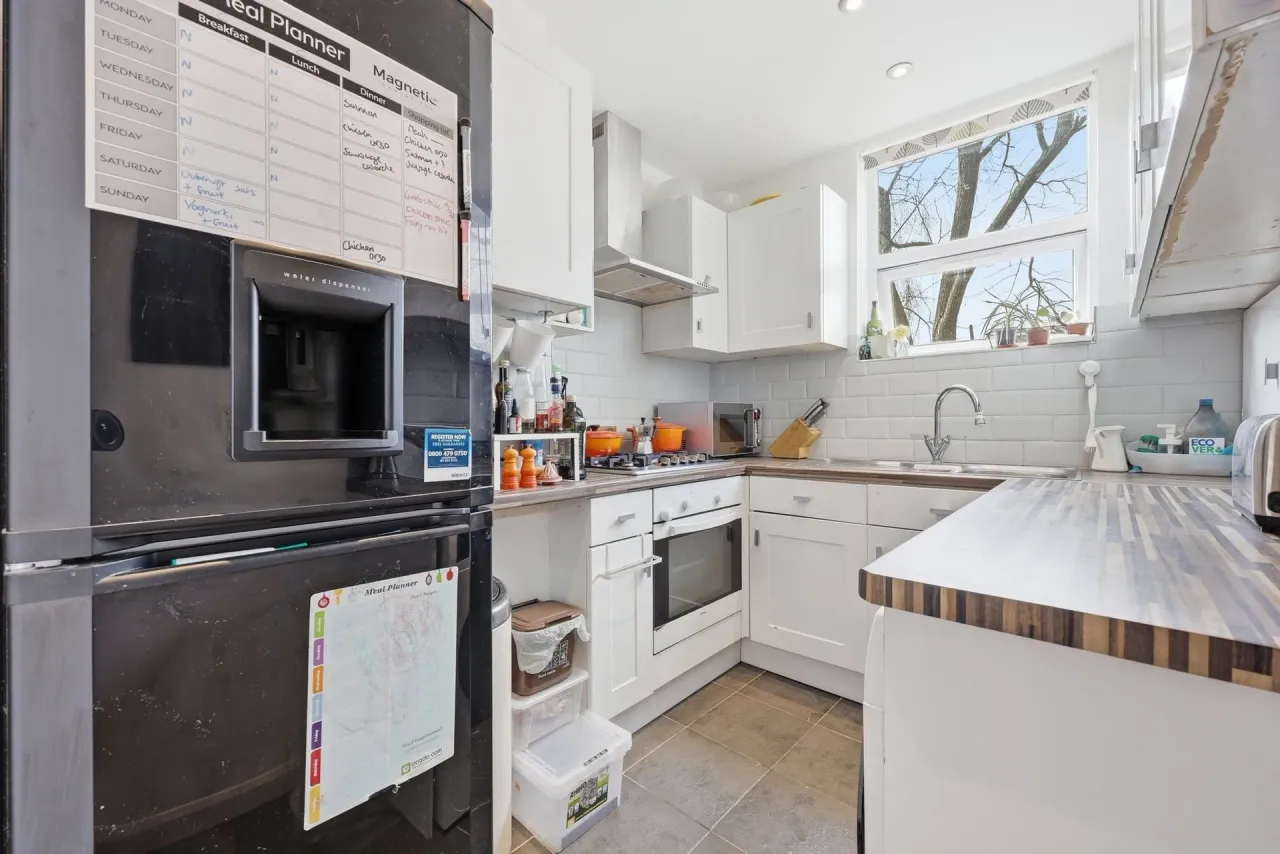 Newport Road, Leyton, E10, photo 6