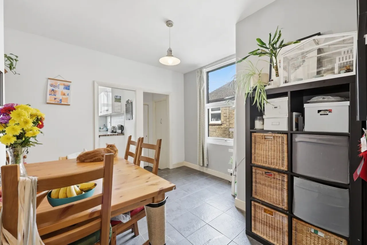 Newport Road, Leyton, E10, photo 8