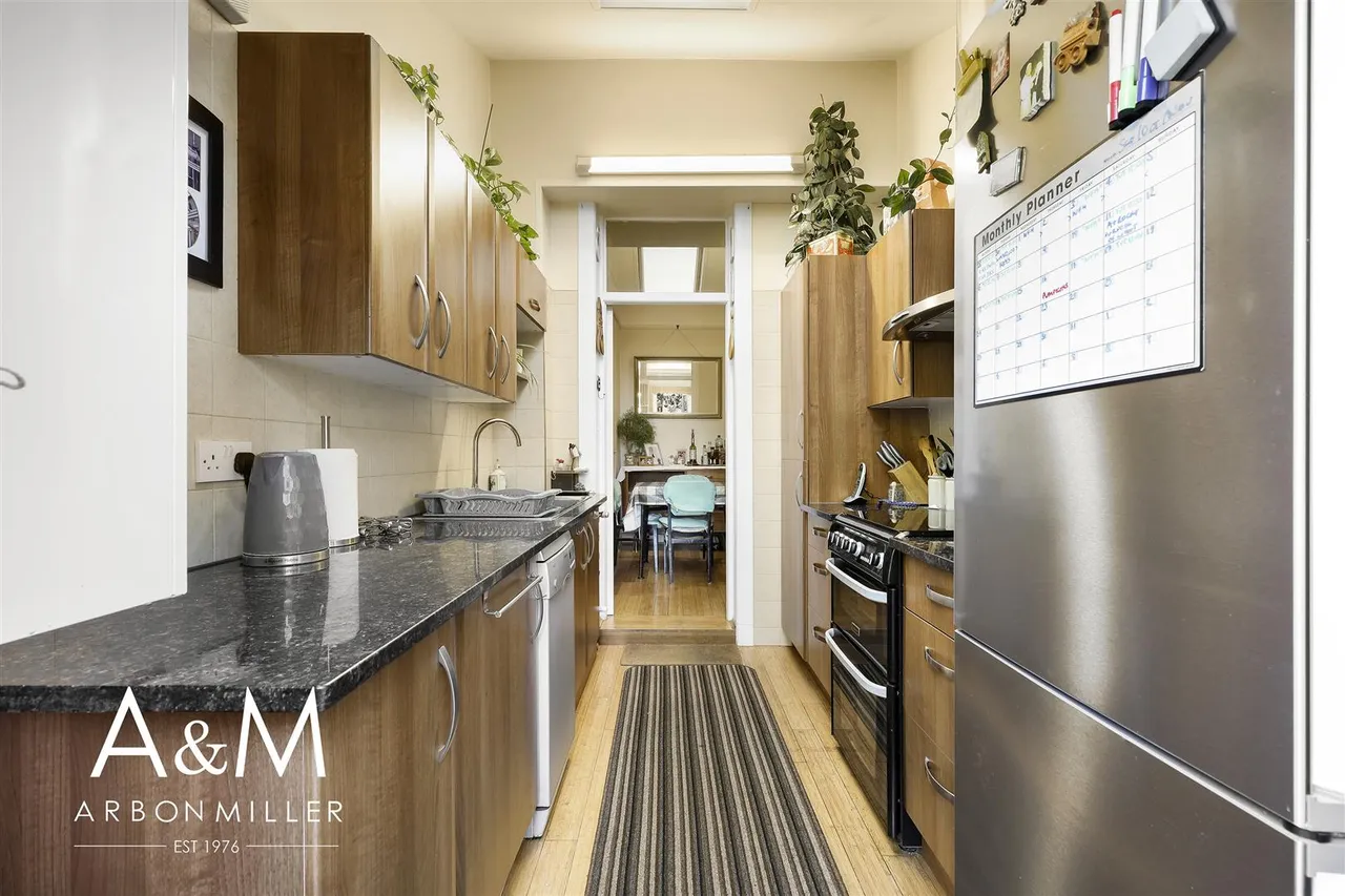 Airthrie Road, Goodmayes, Essex, Ilford, IG39QU, photo 11