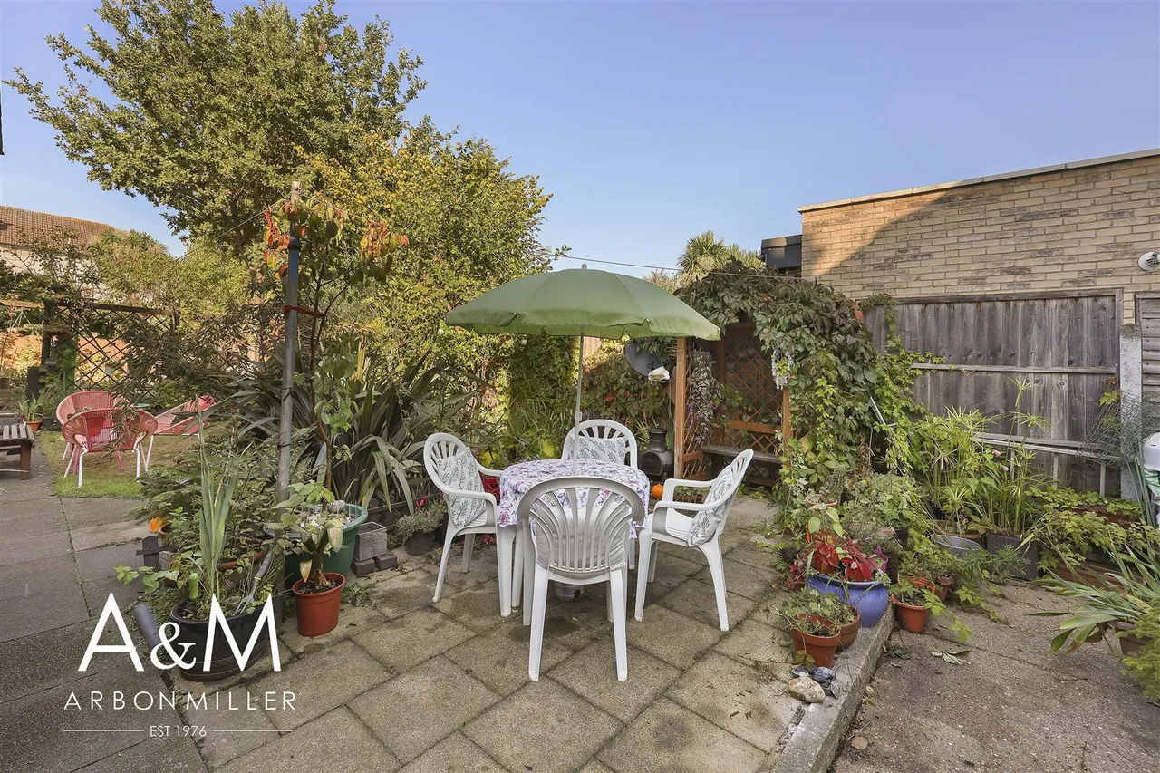 Airthrie Road, Goodmayes, Essex, Ilford, IG39QU, photo 20