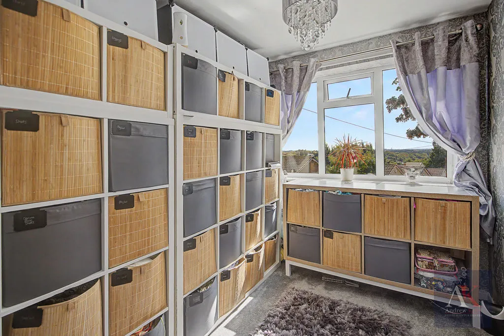 Crowshaw Drive Healey, Rochdale OL12 0SR, photo 14