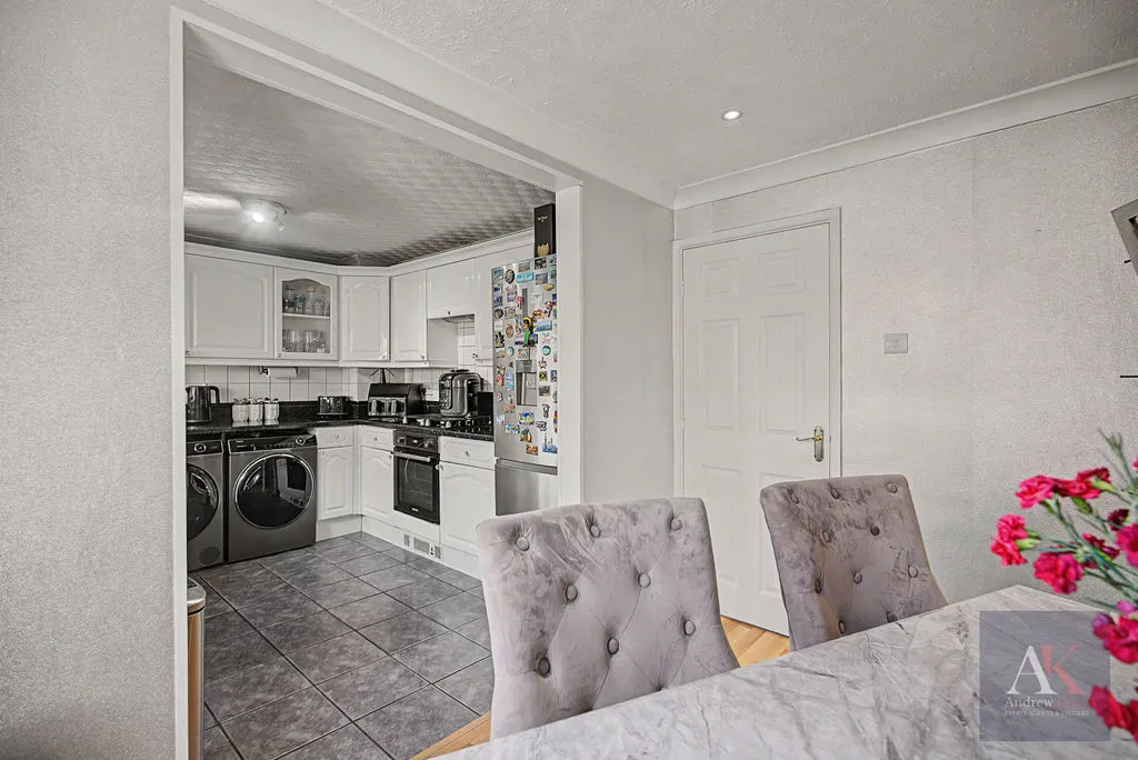 Crowshaw Drive Healey, Rochdale OL12 0SR, photo 8