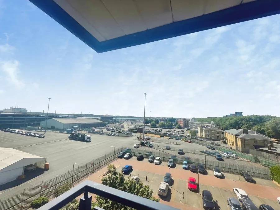 Canute Road, Southampton, SO14, photo 12