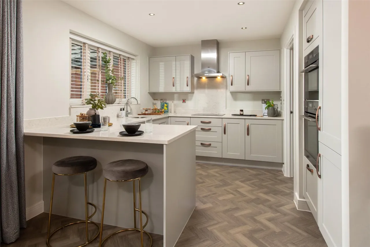 Moreton Road, MK18, photo 4