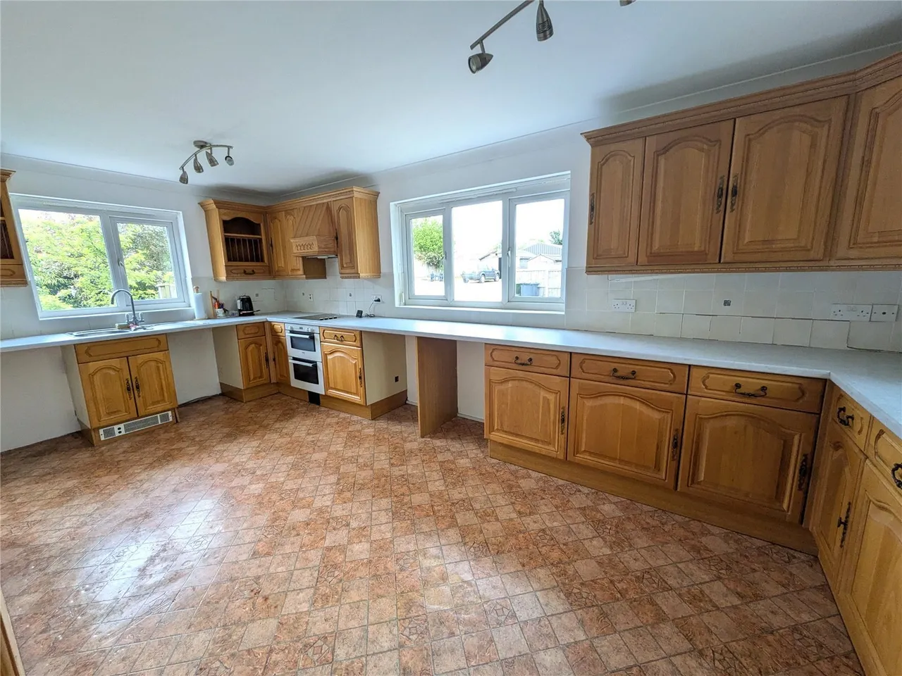 Old Turnpike Road, Roughton, Norwich, Norfolk, NR11, photo 7
