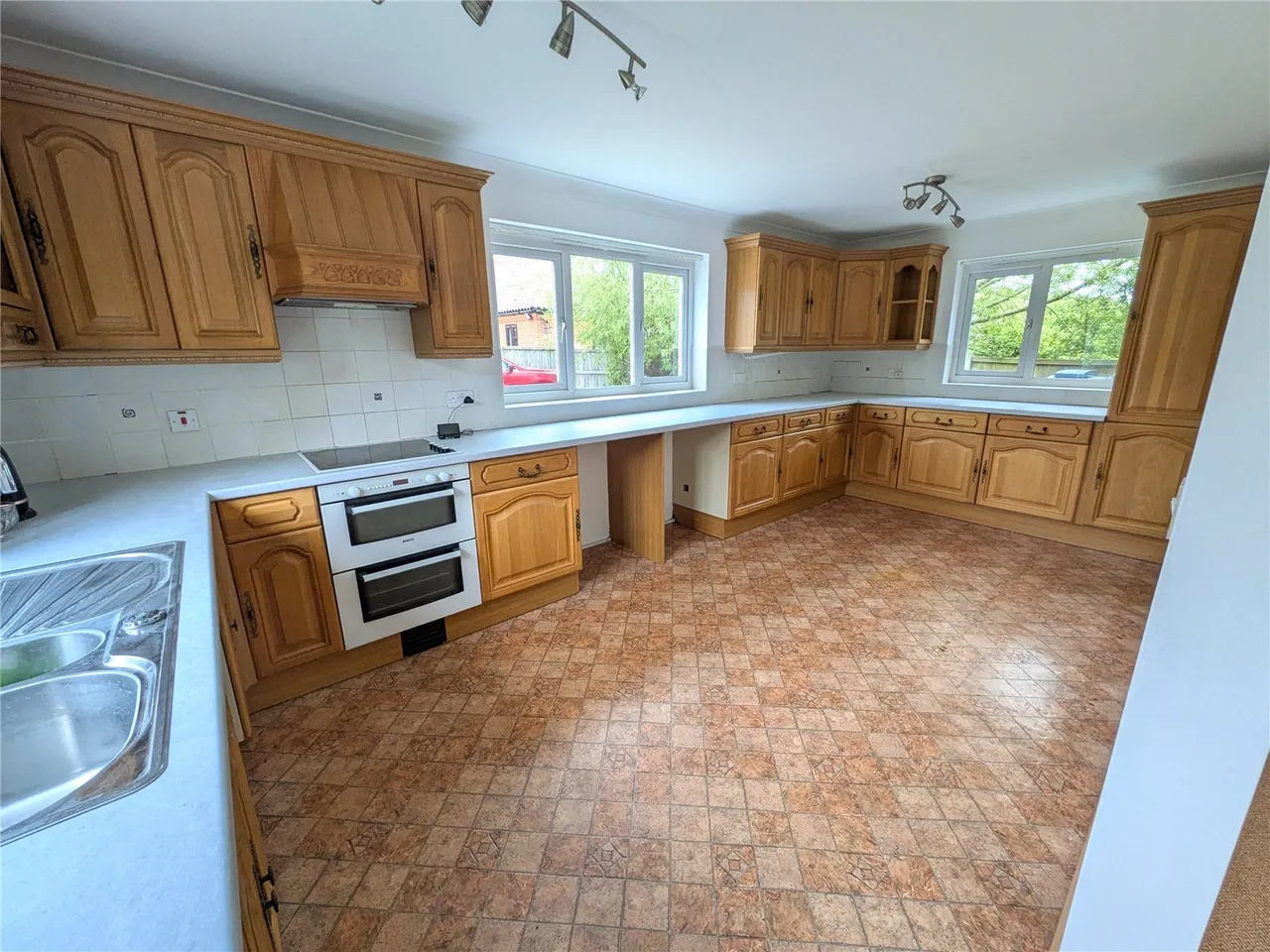 Old Turnpike Road, Roughton, Norwich, Norfolk, NR11, photo 6