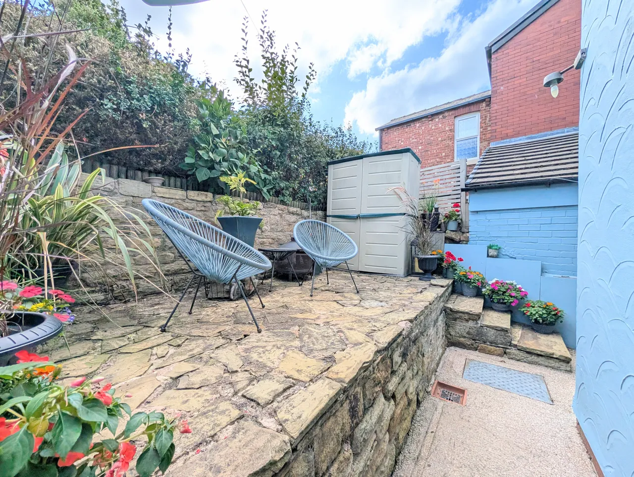 Joel Lane, Gee Cross, SK14, photo 21