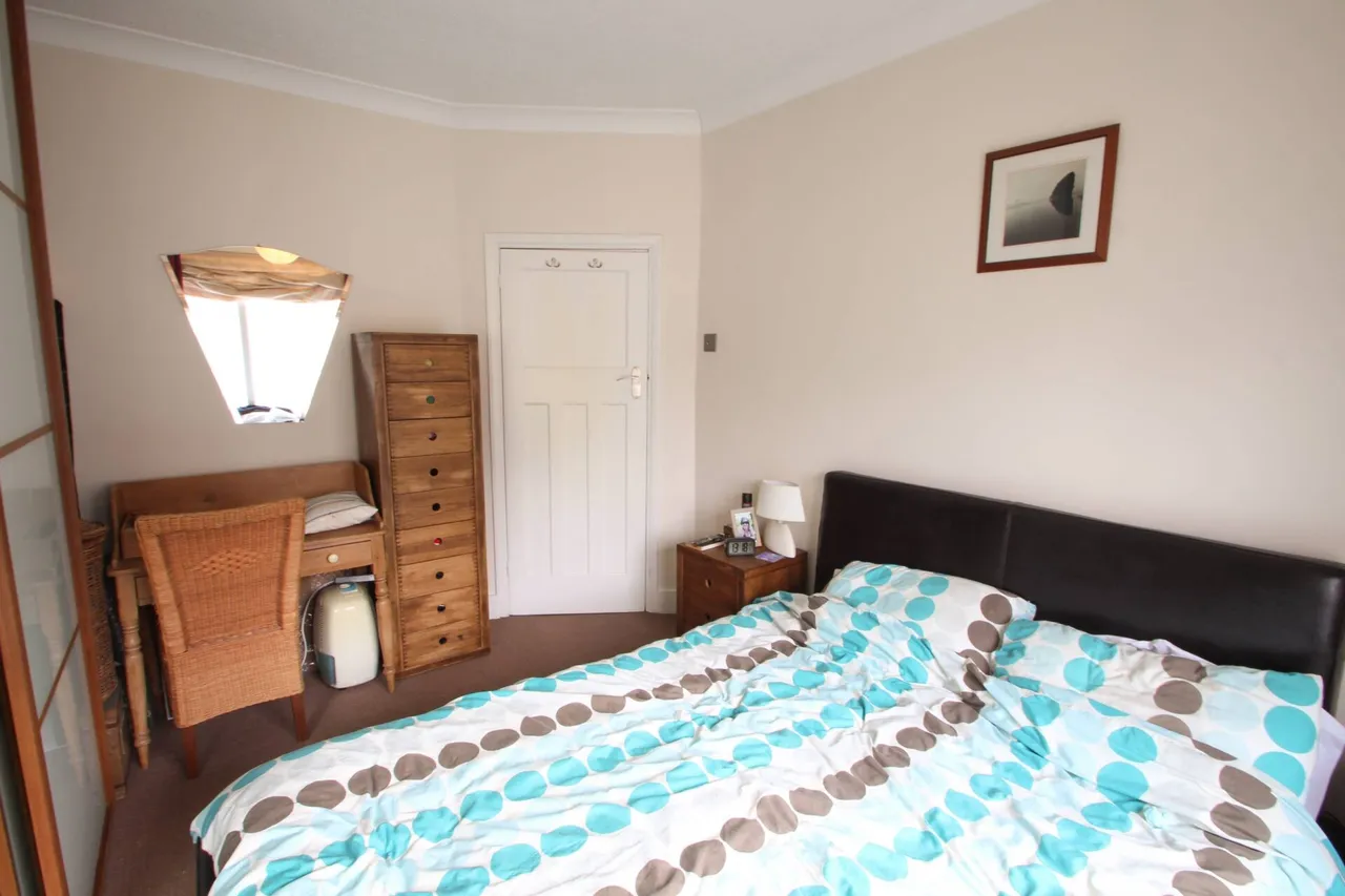 Jubilee Court, Spring Vale South, Dartford, photo 6