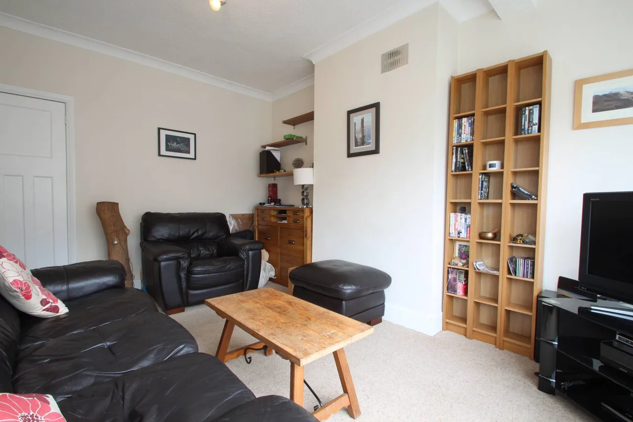 Jubilee Court, Spring Vale South, Dartford, photo 2