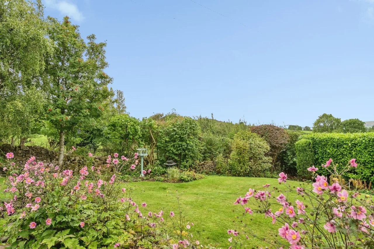 Rhes-y-Cae, Holywell, CH8, photo 25
