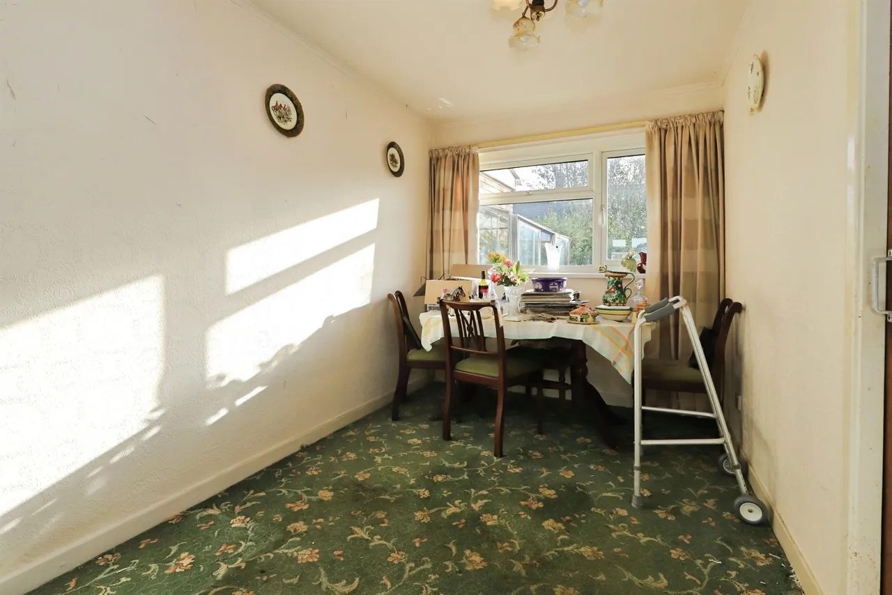 Wardlow Close, Goldthorn Hill, WV4, photo 8