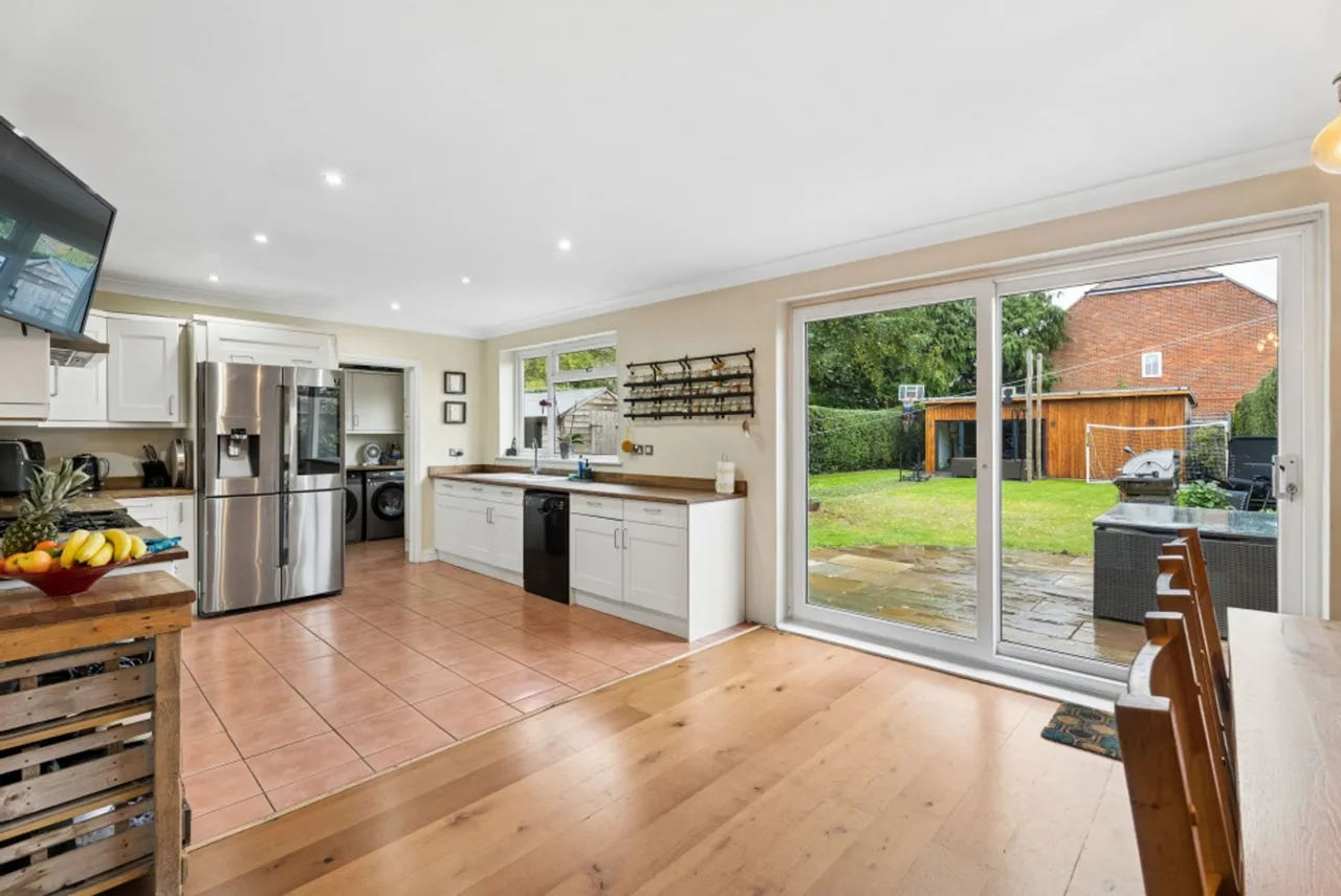 Whitefield Lane, Great Missenden, HP16, photo 6