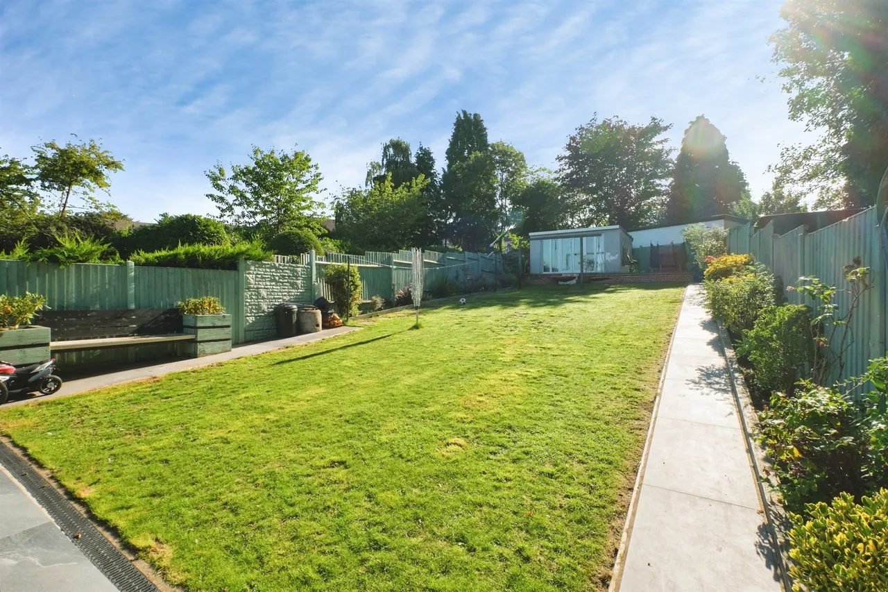 Wyemanton Close, Birmingham, B43, photo 35