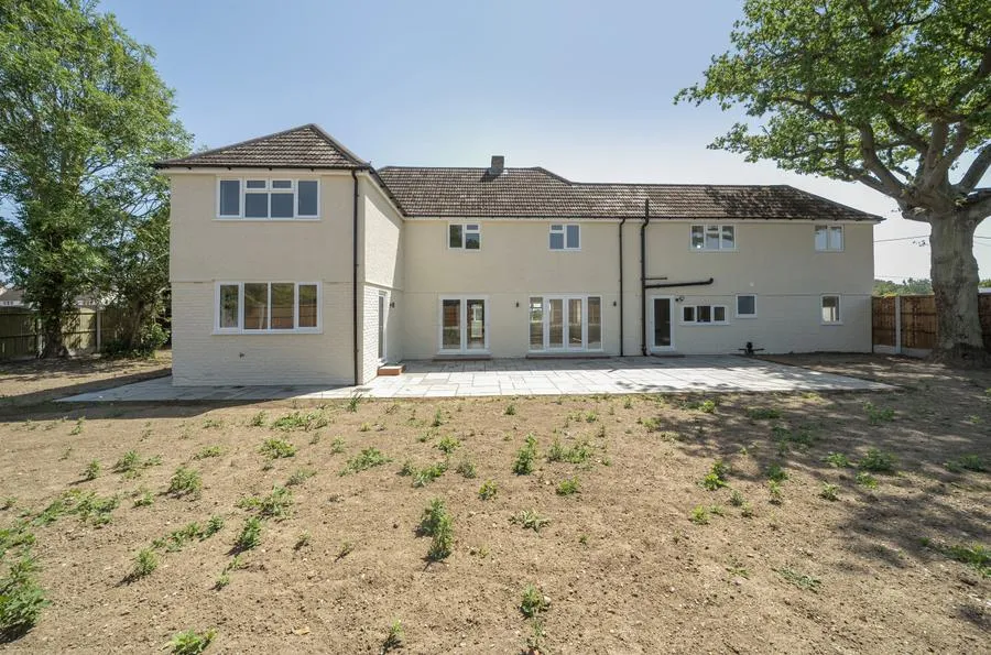 Harwich Road, Little Clacton, CO16, photo 26