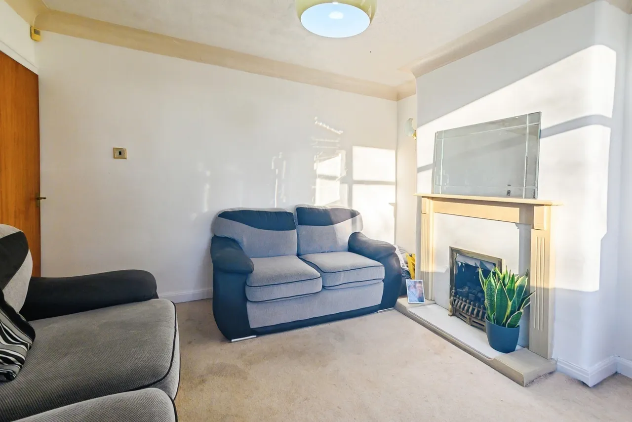 Maldon Crescent, Swinton, Manchester, Greater Manchester, M27, photo 3